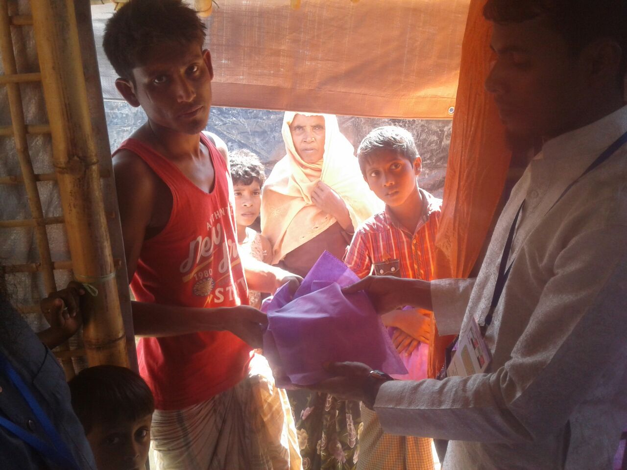 shitbostro for rohingya 02